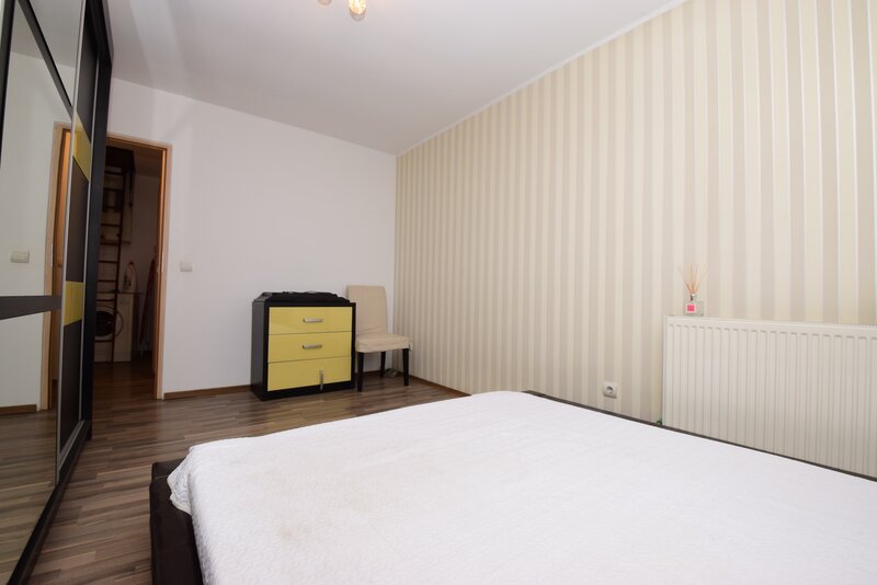 Vitan - Fizicienilor, 2 camere, 2 bai, centrala proprie, mobilat si utilat